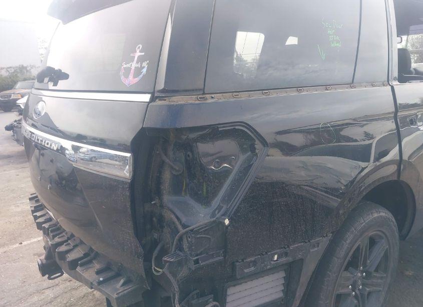 Photo 20 of 2020 Ford Expedition XLT (VIN 1FMJU1JT6LEA63369)