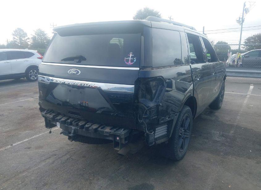 Photo 4 of 2020 Ford Expedition XLT (VIN 1FMJU1JT6LEA63369)