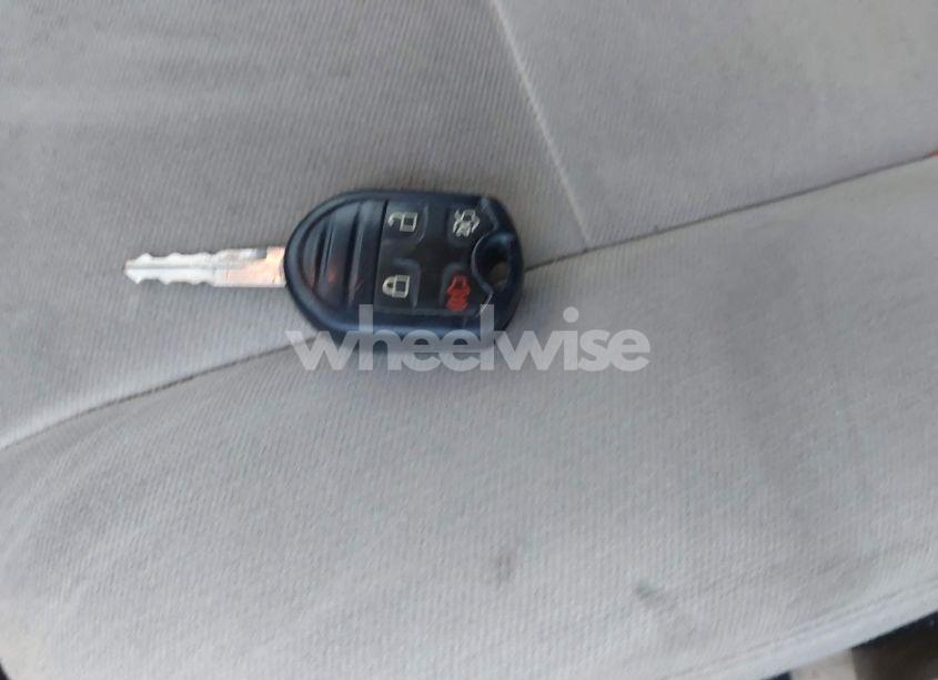 Photo 11 of 2016 Ford Expedition XLT (VIN 1FMJU1JT7GEF51901)