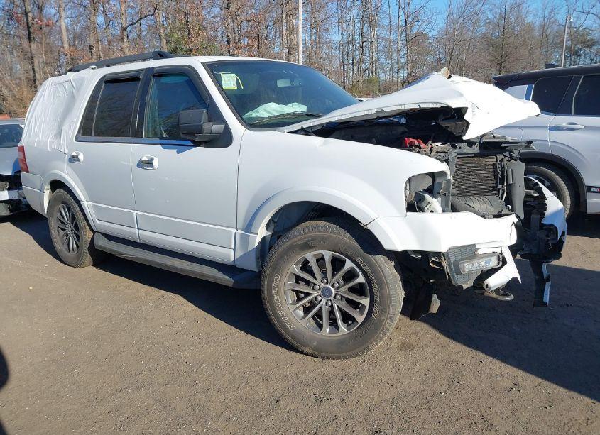 2017 Ford Expedition XLT (VIN 1FMJU1JT7HEA26080) main photo