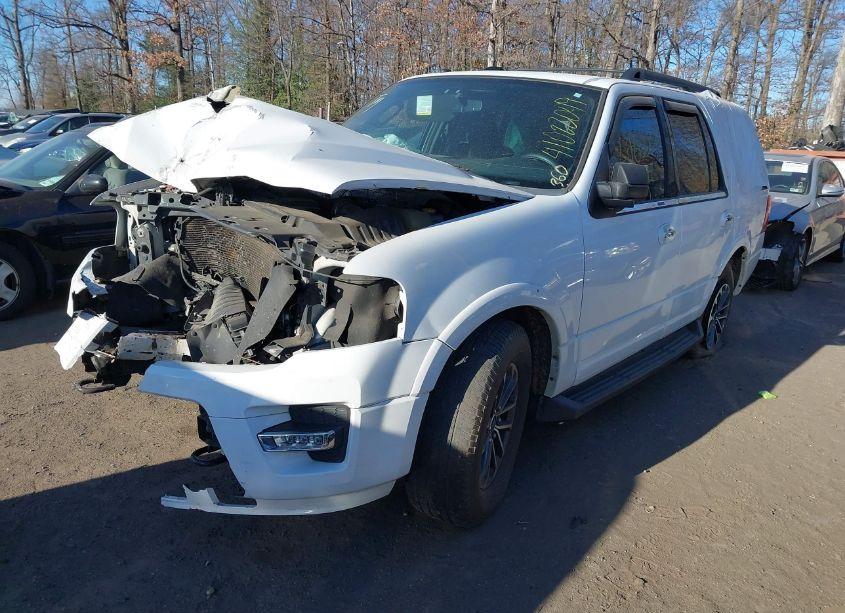 Photo 2 of 2017 Ford Expedition XLT (VIN 1FMJU1JT7HEA26080)