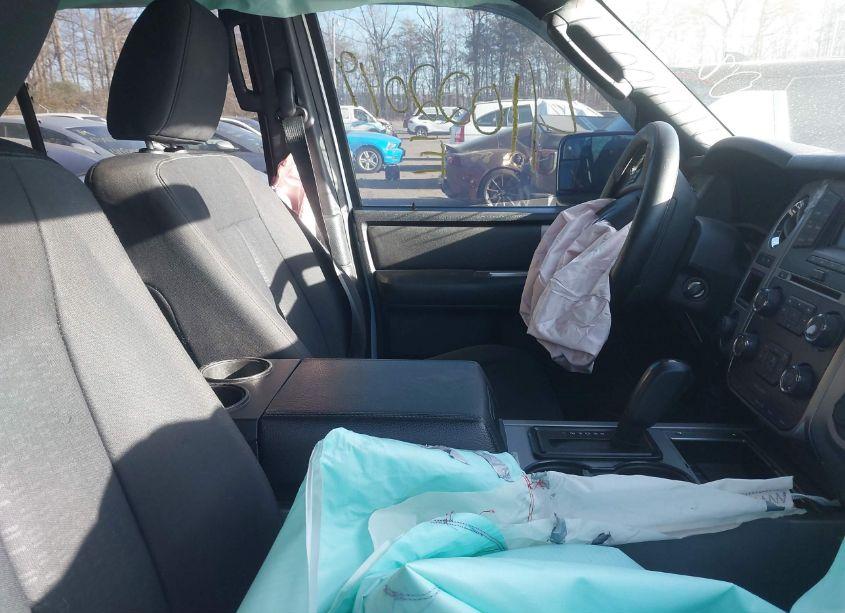 Photo 5 of 2017 Ford Expedition XLT (VIN 1FMJU1JT7HEA26080)