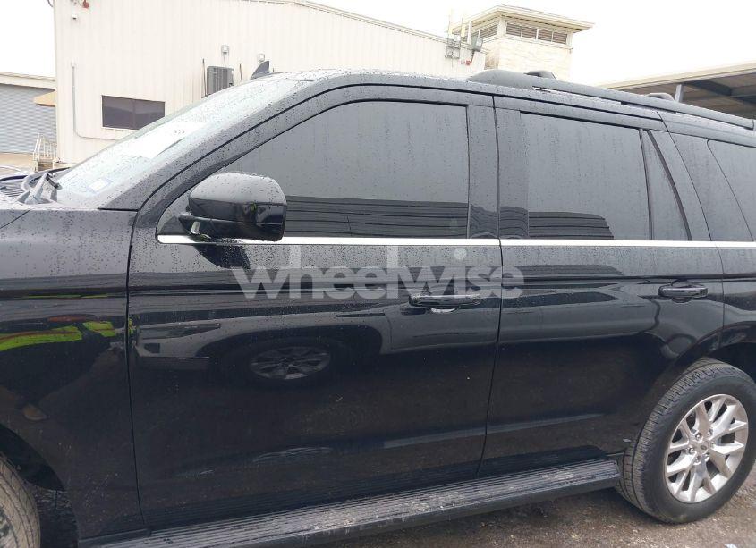 Photo 14 of 2020 Ford Expedition XLT (VIN 1FMJU1JT7LEA43406)