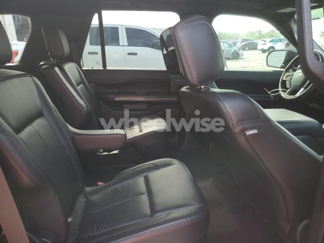 Photo 11 of 2020 FORD EXPEDITION XLT (VIN 1FMJU1JT7LEA45642)