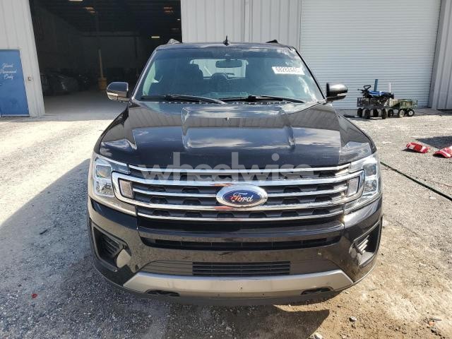 Photo 3 of 2020 FORD EXPEDITION XLT (VIN 1FMJU1JT7LEA45642)