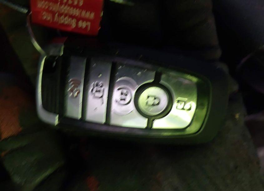 Photo 11 of 2020 Ford Expedition XLT (VIN 1FMJU1JT7LEA52431)