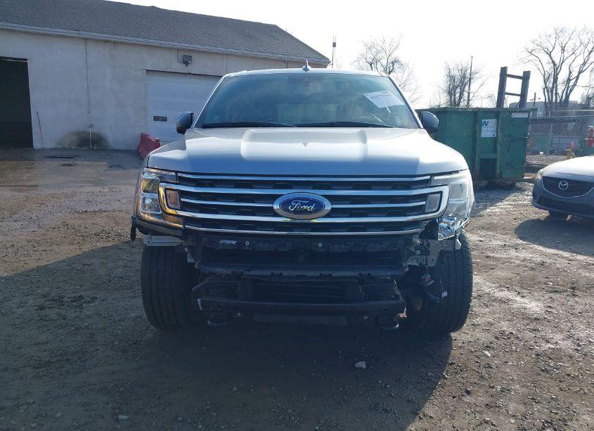 Photo 13 of 2020 Ford Expedition XLT (VIN 1FMJU1JT7LEA52431)