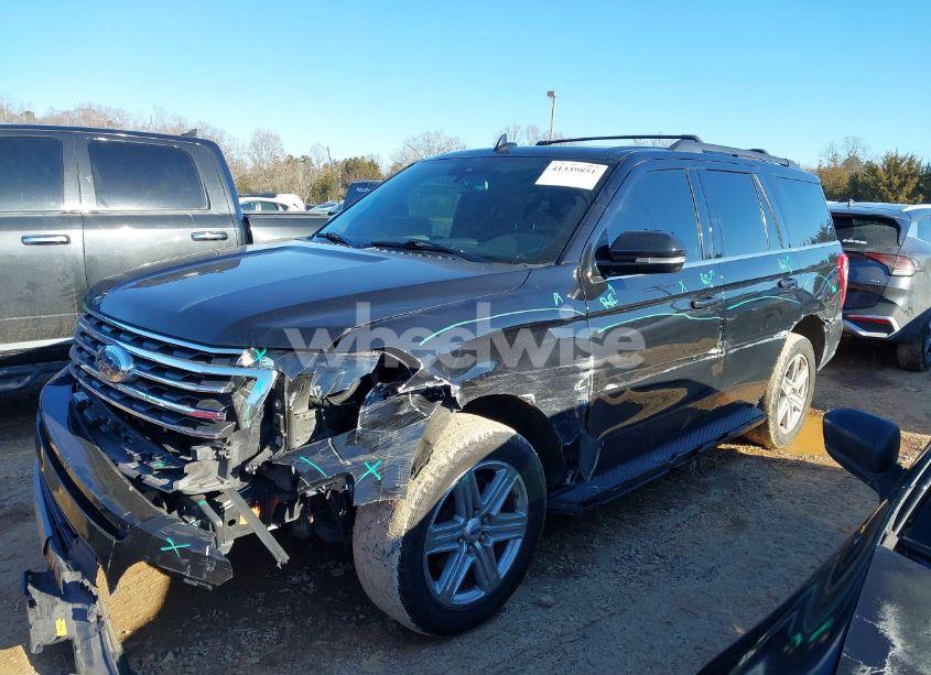 Photo 15 of 2021 Ford Expedition XLT (VIN 1FMJU1JT7MEA47795)