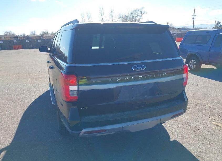 Photo 16 of 2022 Ford Expedition XLT (VIN 1FMJU1JT7NEA67322)