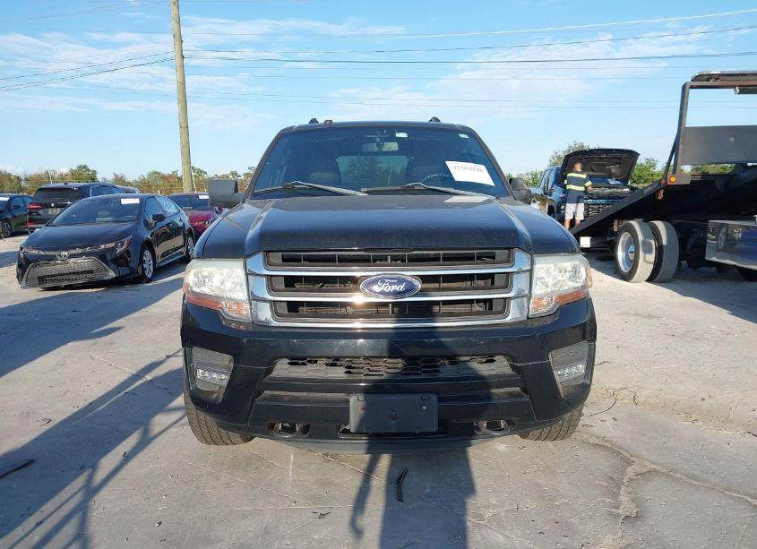Photo 12 of 2016 Ford Expedition XLT (VIN 1FMJU1JT8GEF17871)
