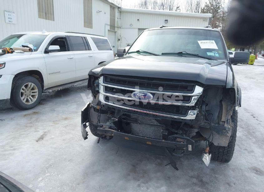 Photo 12 of 2016 Ford Expedition XLT (VIN 1FMJU1JT8GEF33357)