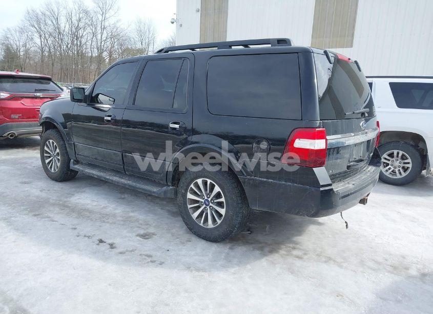 Photo 3 of 2016 Ford Expedition XLT (VIN 1FMJU1JT8GEF33357)