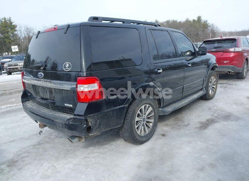 Photo 4 of 2016 Ford Expedition XLT (VIN 1FMJU1JT8GEF33357)