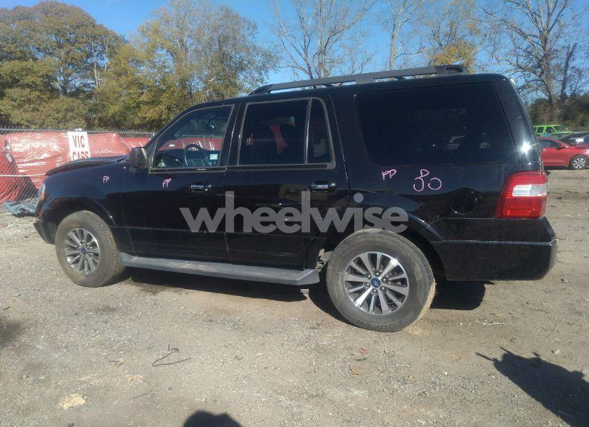 Photo 13 of 2017 Ford Expedition XLT (VIN 1FMJU1JT8HEA49707)