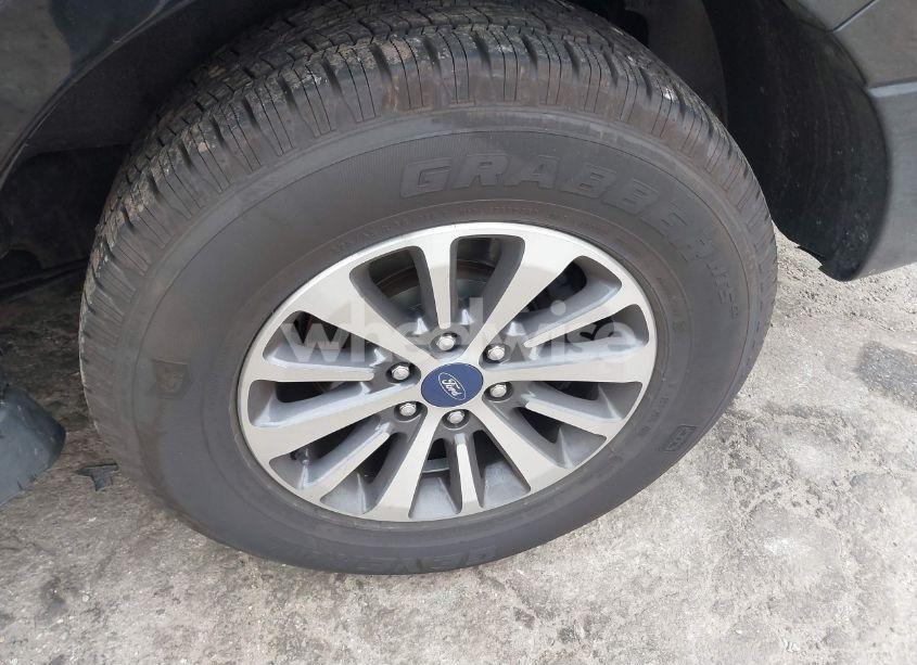 Photo 12 of 2017 Ford Expedition XLT (VIN 1FMJU1JT9HEA18241)