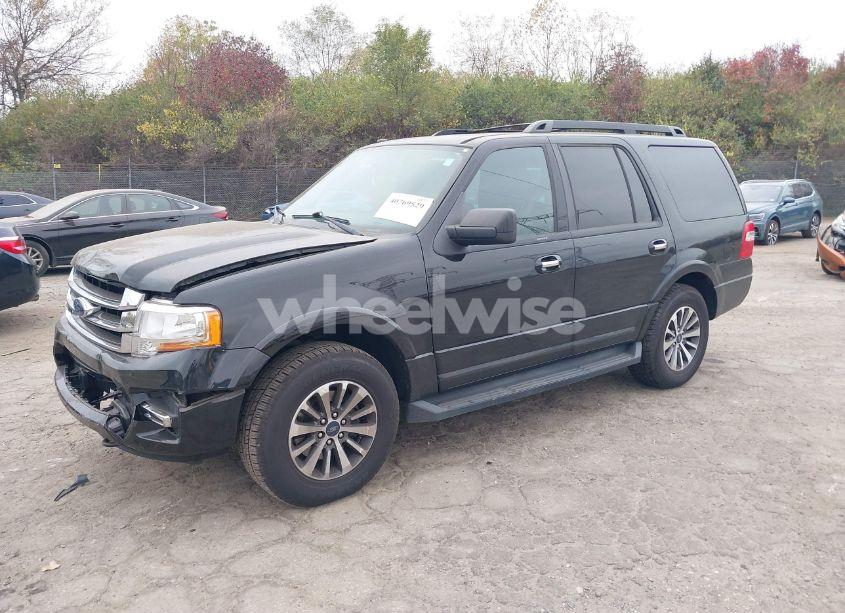Photo 2 of 2017 Ford Expedition XLT (VIN 1FMJU1JT9HEA18241)