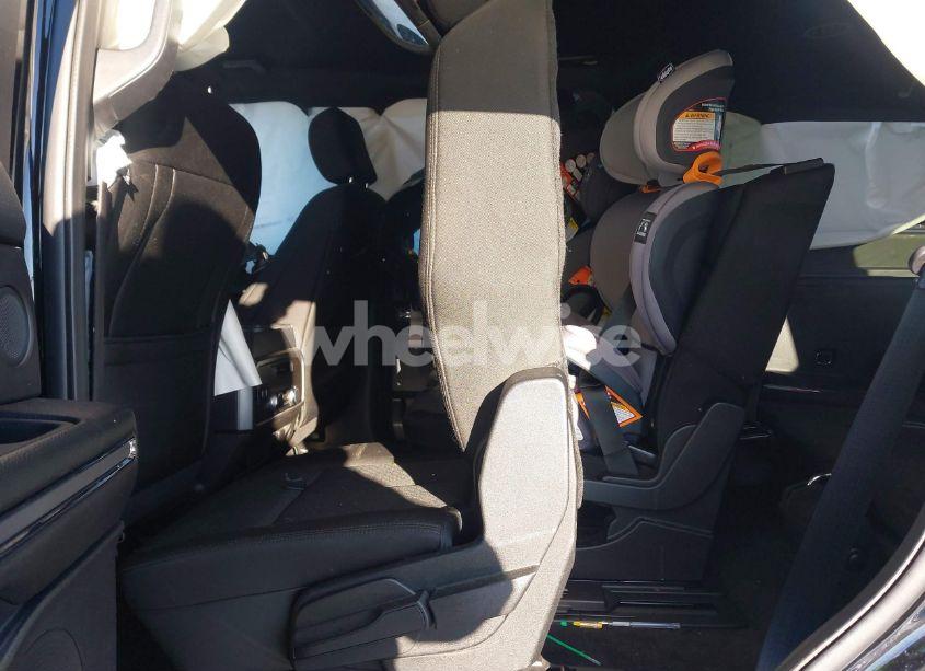 Photo 8 of 2018 Ford Expedition XLT (VIN 1FMJU1JTXJEA27567)