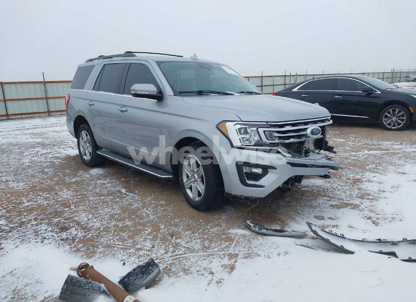 2020 Ford Expedition XLT (VIN 1FMJU1JTXLEA56148) main photo