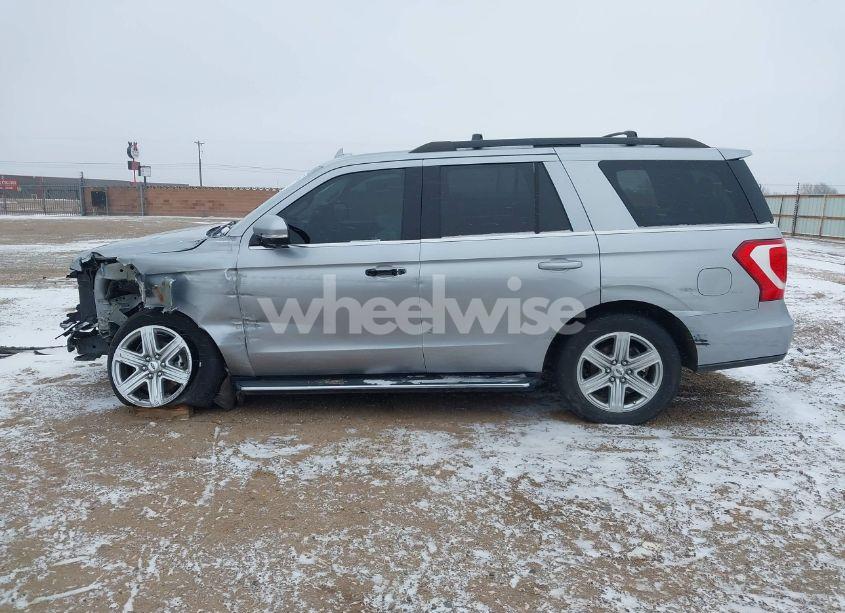 Photo 15 of 2020 Ford Expedition XLT (VIN 1FMJU1JTXLEA56148)