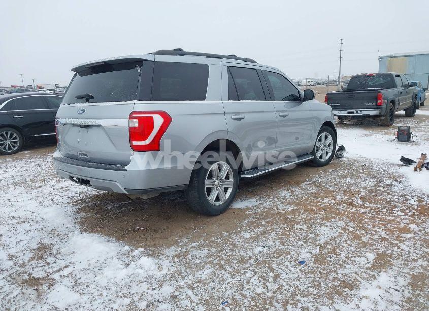 Photo 4 of 2020 Ford Expedition XLT (VIN 1FMJU1JTXLEA56148)