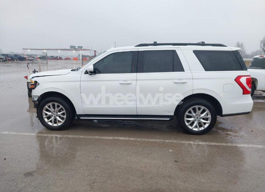 Photo 15 of 2020 Ford Expedition XLT (VIN 1FMJU1JTXLEA83642)