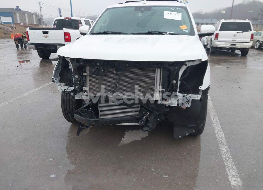 Photo 6 of 2020 Ford Expedition XLT (VIN 1FMJU1JTXLEA83642)