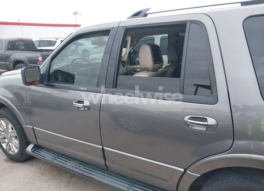 Photo 14 of 2011 Ford Expedition LIMITED (VIN 1FMJU1K50BEF09630)