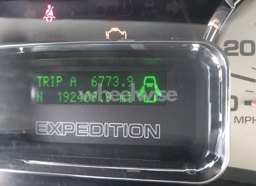 Photo 15 of 2011 Ford Expedition LIMITED (VIN 1FMJU1K50BEF09630)