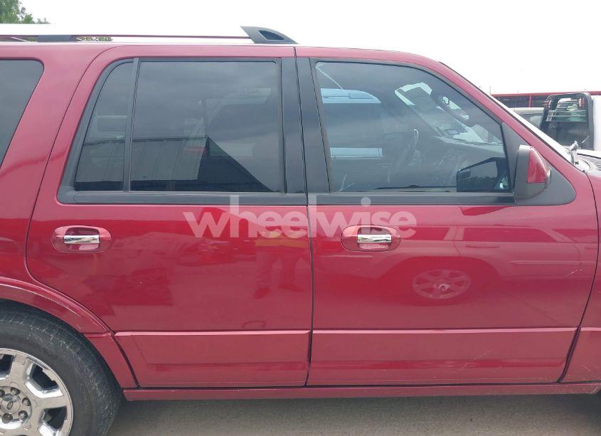 Photo 13 of 2013 Ford Expedition LIMITED (VIN 1FMJU1K50DEF41304)