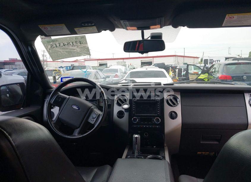 Photo 17 of 2013 Ford Expedition LIMITED (VIN 1FMJU1K50DEF41304)