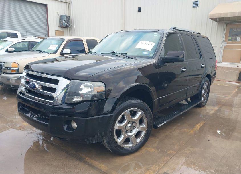 Photo 2 of 2013 Ford Expedition LIMITED (VIN 1FMJU1K50DEF43845)