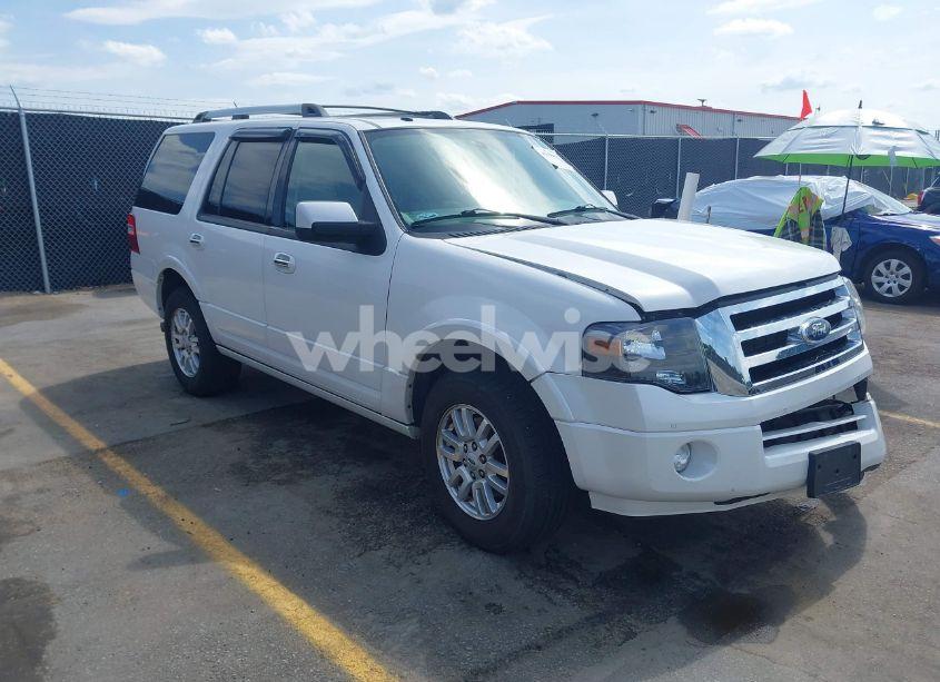 2013 Ford Expedition LIMITED (VIN 1FMJU1K50DEF62797) main photo