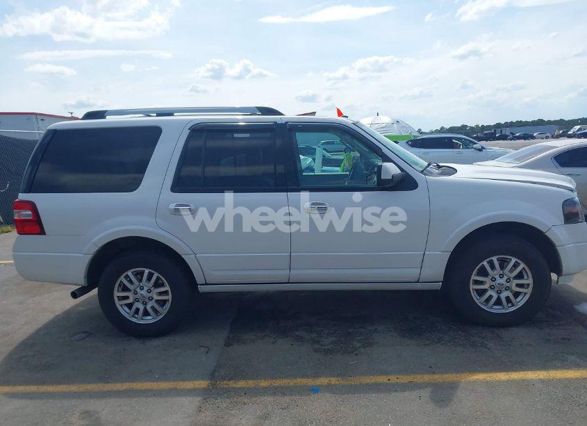 Photo 13 of 2013 Ford Expedition LIMITED (VIN 1FMJU1K50DEF62797)