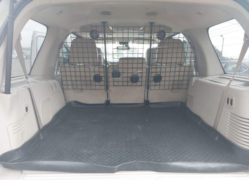 Photo 18 of 2014 Ford Expedition LIMITED (VIN 1FMJU1K50EEF24987)