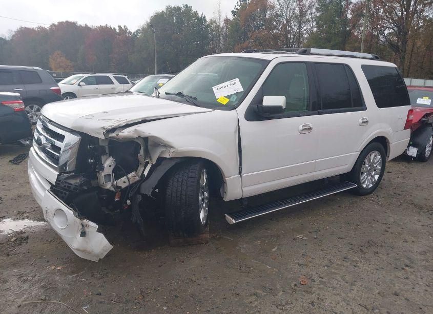 Photo 2 of 2014 Ford Expedition LIMITED (VIN 1FMJU1K50EEF24987)