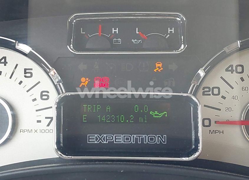 Photo 15 of 2014 Ford Expedition LIMITED (VIN 1FMJU1K50EEF29137)