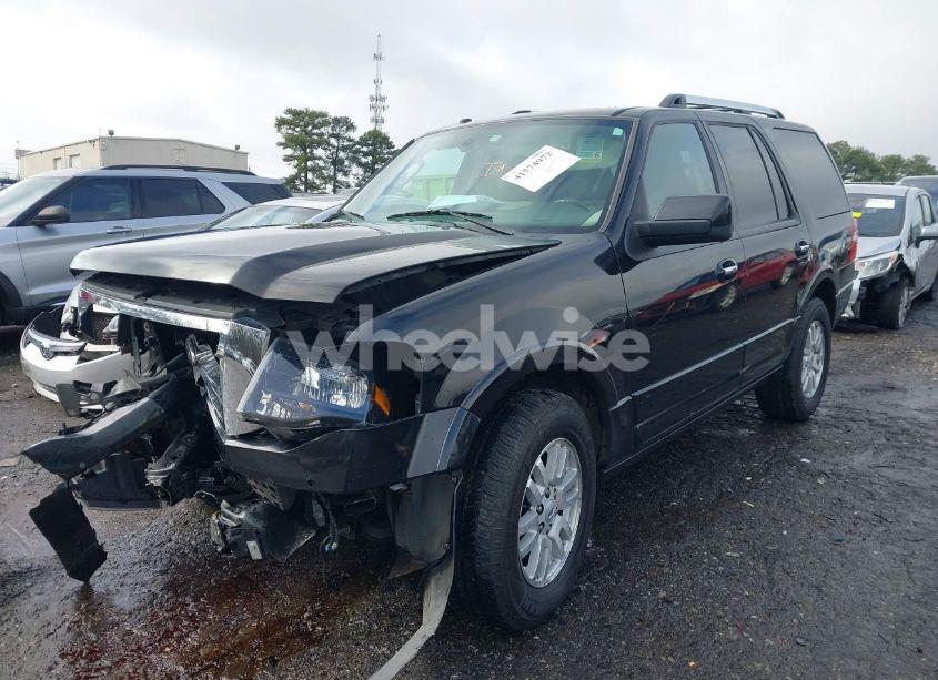 Photo 2 of 2014 Ford Expedition LIMITED (VIN 1FMJU1K50EEF29137)