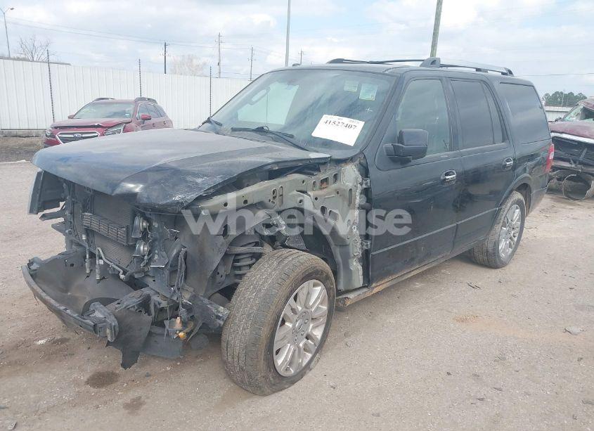 Photo 2 of 2014 Ford Expedition LIMITED (VIN 1FMJU1K50EEF53020)