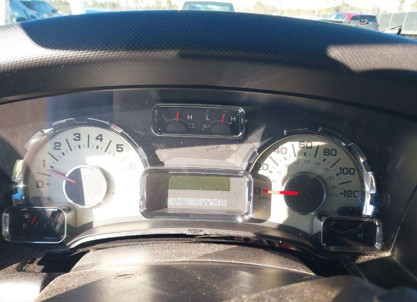 Photo 7 of 2010 Ford Expedition LIMITED (VIN 1FMJU1K51AEB72495)