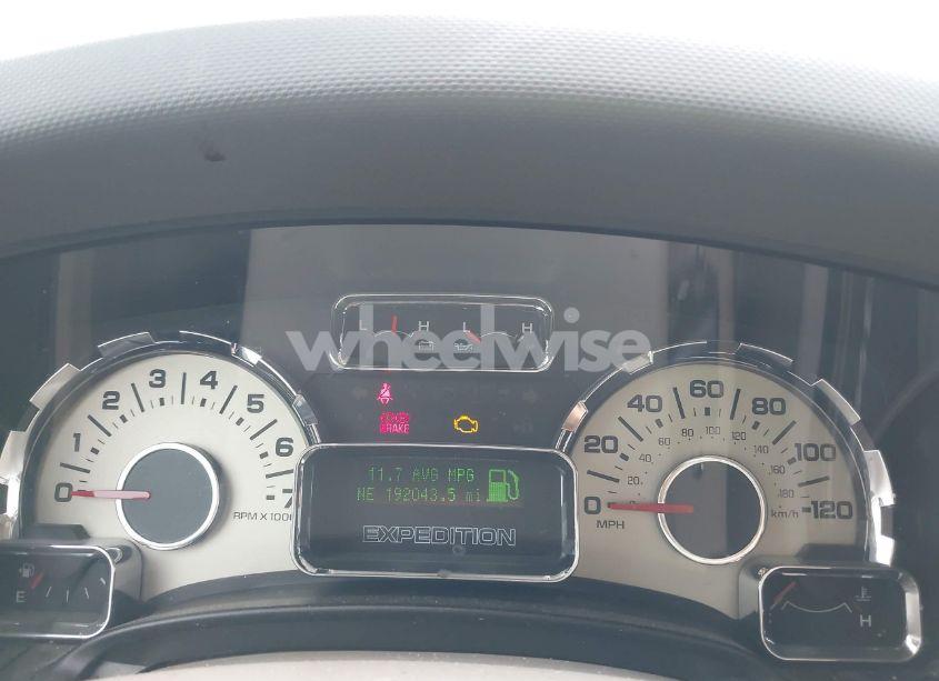 Photo 7 of 2012 Ford Expedition LIMITED (VIN 1FMJU1K51CEF12554)