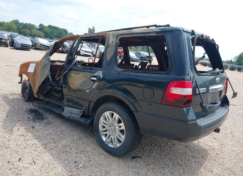 Photo 3 of 2013 Ford Expedition LIMITED (VIN 1FMJU1K51DEF24396)