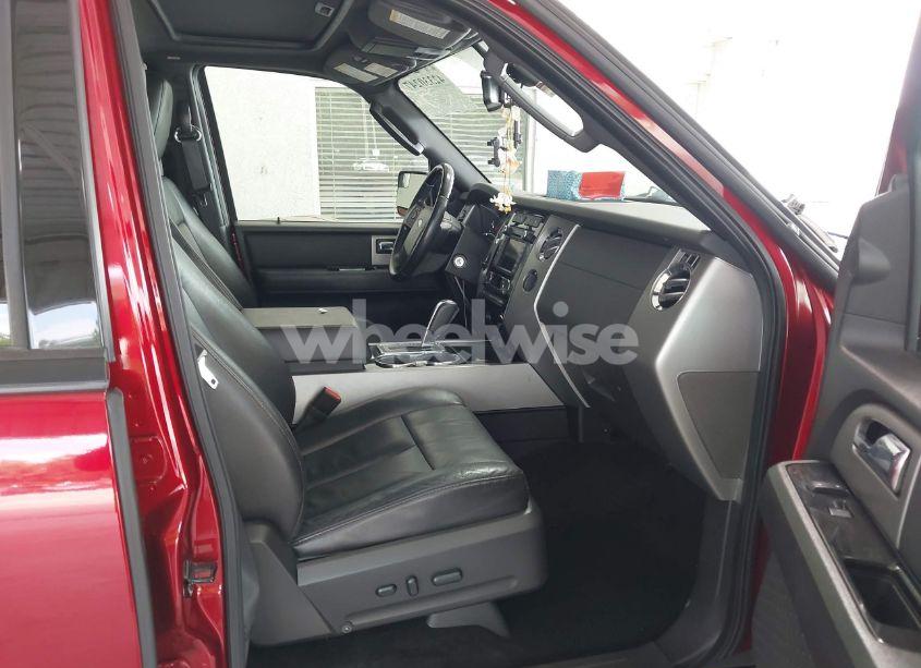 Photo 5 of 2013 Ford Expedition LIMITED (VIN 1FMJU1K51DEF32949)