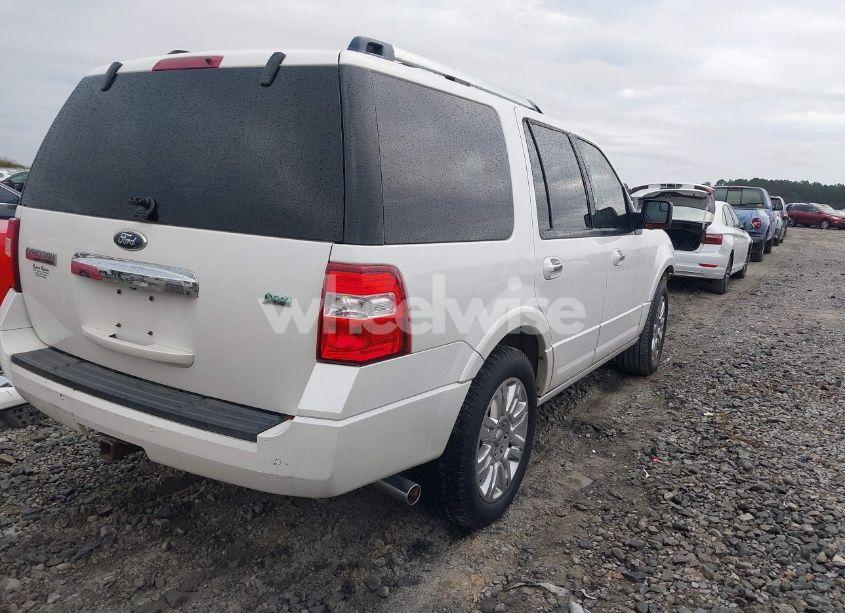Photo 4 of 2014 Ford Expedition LIMITED (VIN 1FMJU1K51EEF26358)