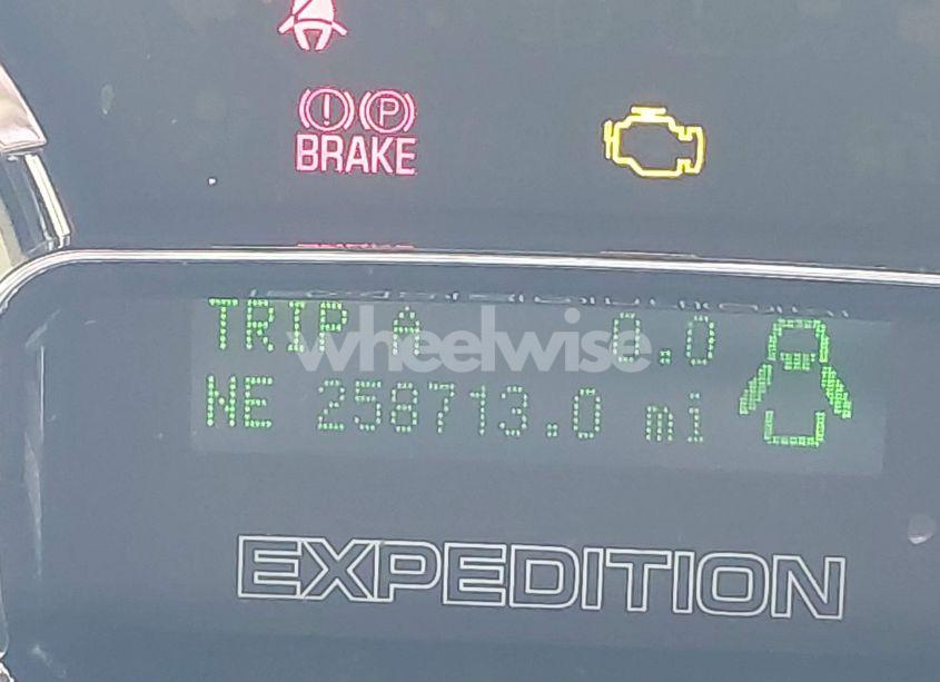 Photo 15 of 2010 Ford Expedition LIMITED (VIN 1FMJU1K52AEB46097)