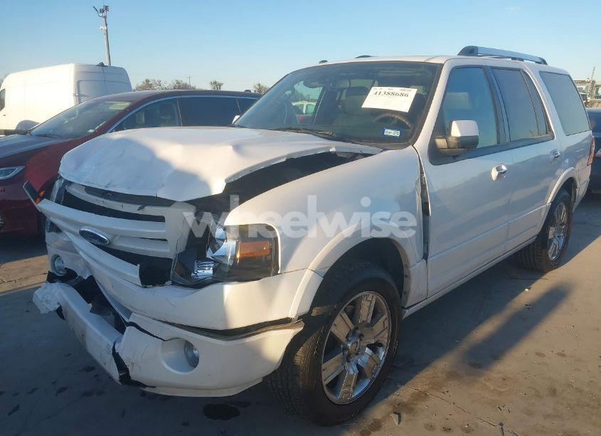 Photo 2 of 2010 Ford Expedition LIMITED (VIN 1FMJU1K53AEB21368)