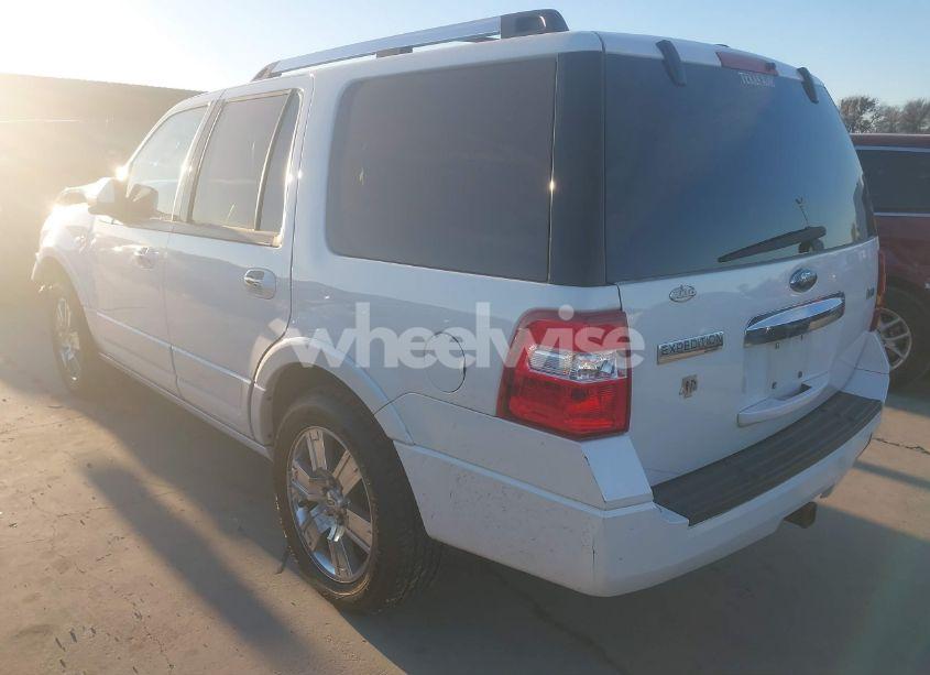 Photo 3 of 2010 Ford Expedition LIMITED (VIN 1FMJU1K53AEB21368)