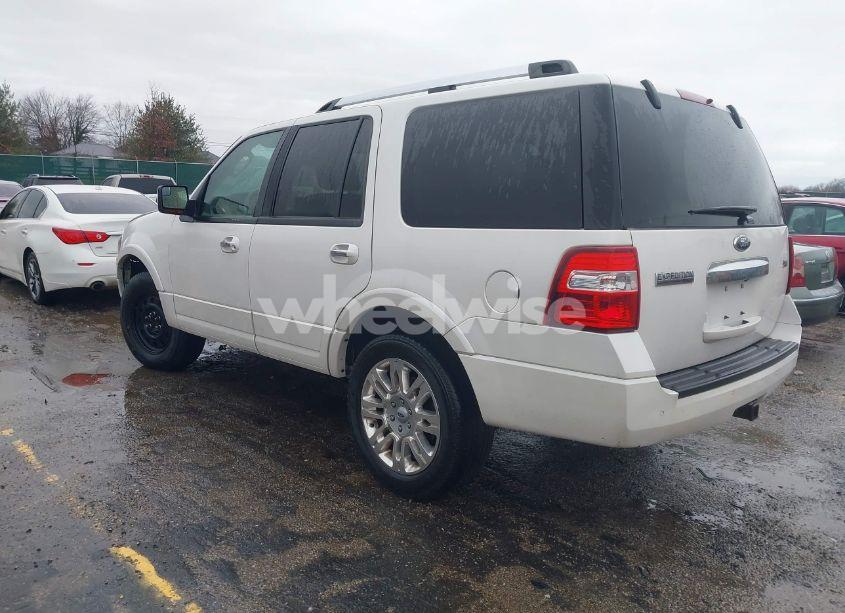 Photo 3 of 2014 Ford Expedition LIMITED (VIN 1FMJU1K54EEF35913)