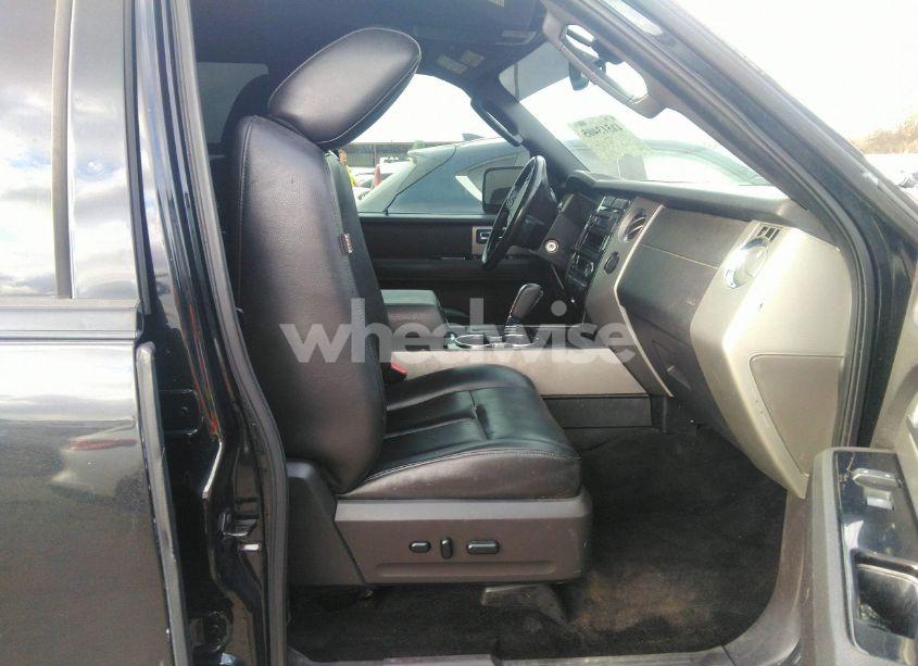 Photo 5 of 2011 Ford Expedition LIMITED (VIN 1FMJU1K55BEF12362)