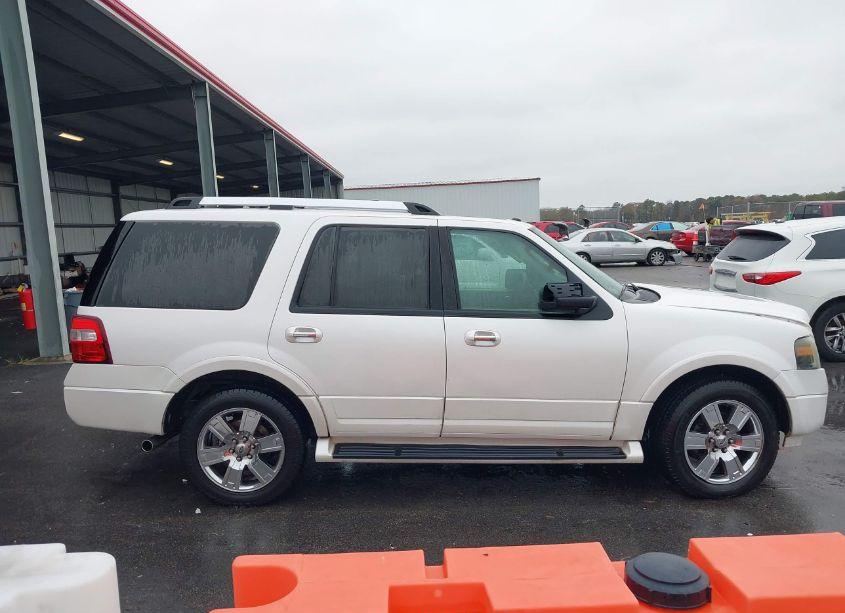 Photo 13 of 2010 Ford Expedition LIMITED (VIN 1FMJU1K56AEA06604)