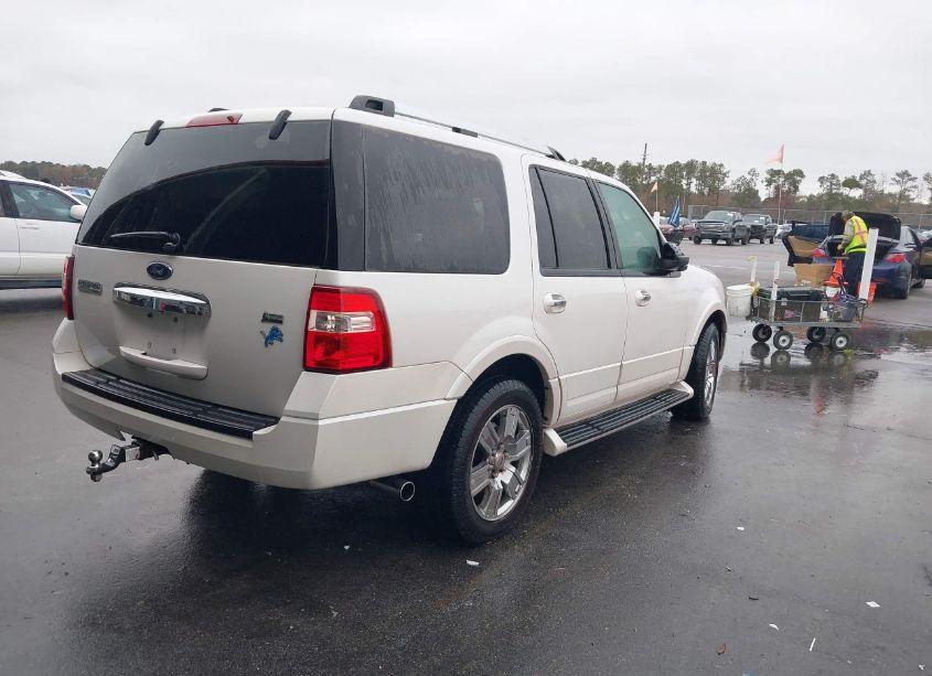 Photo 4 of 2010 Ford Expedition LIMITED (VIN 1FMJU1K56AEA06604)